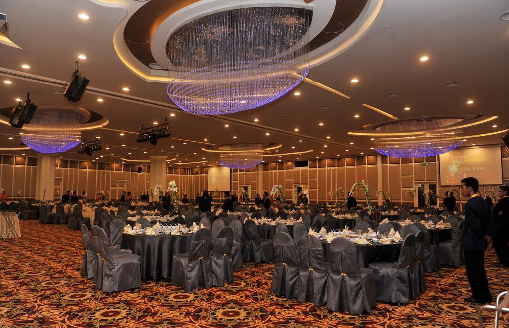 Grand Riverview Hotel Kota Bharu Exterior photo